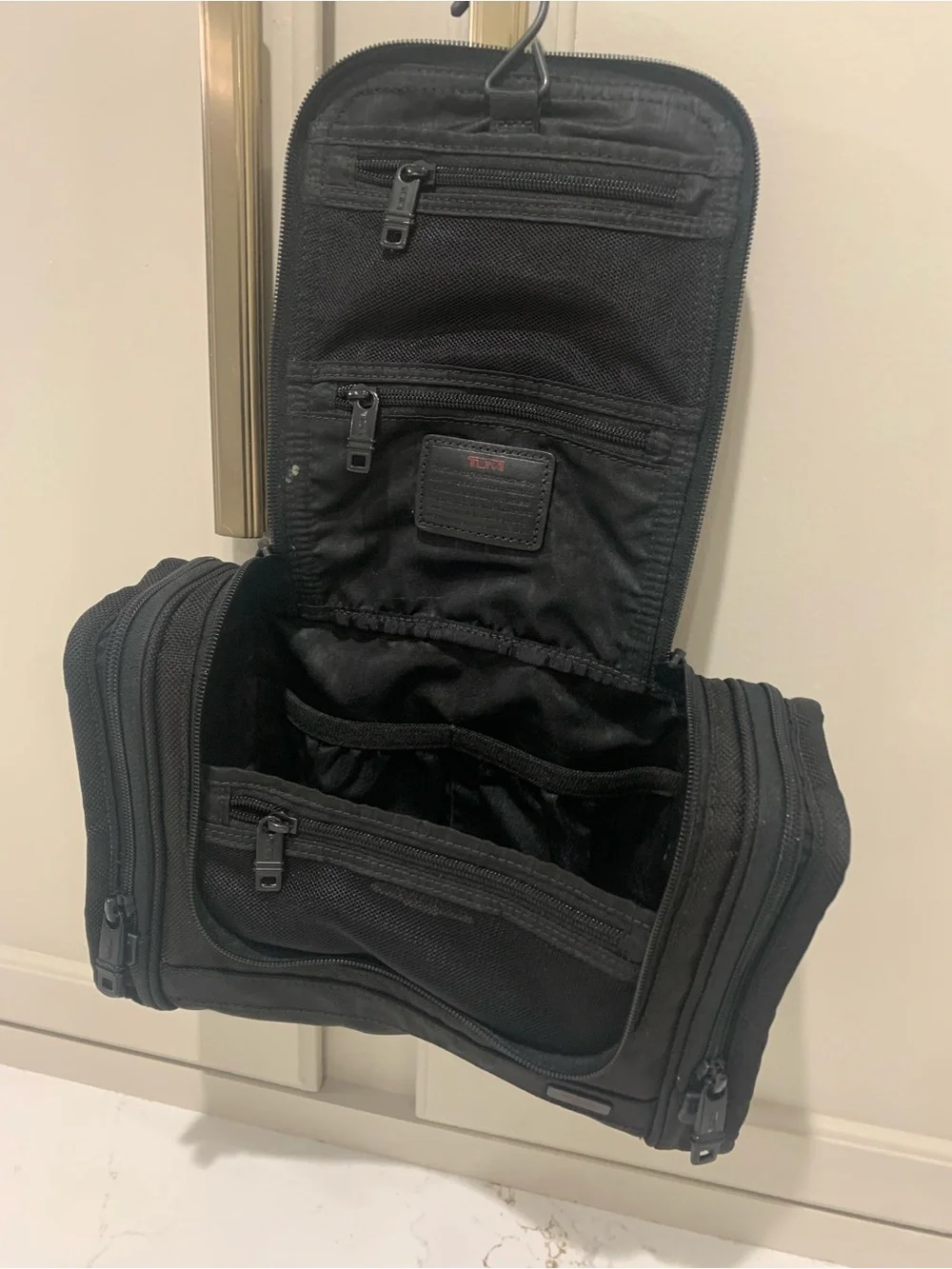 TUMI Alpha Hanging Travel Kit Bag